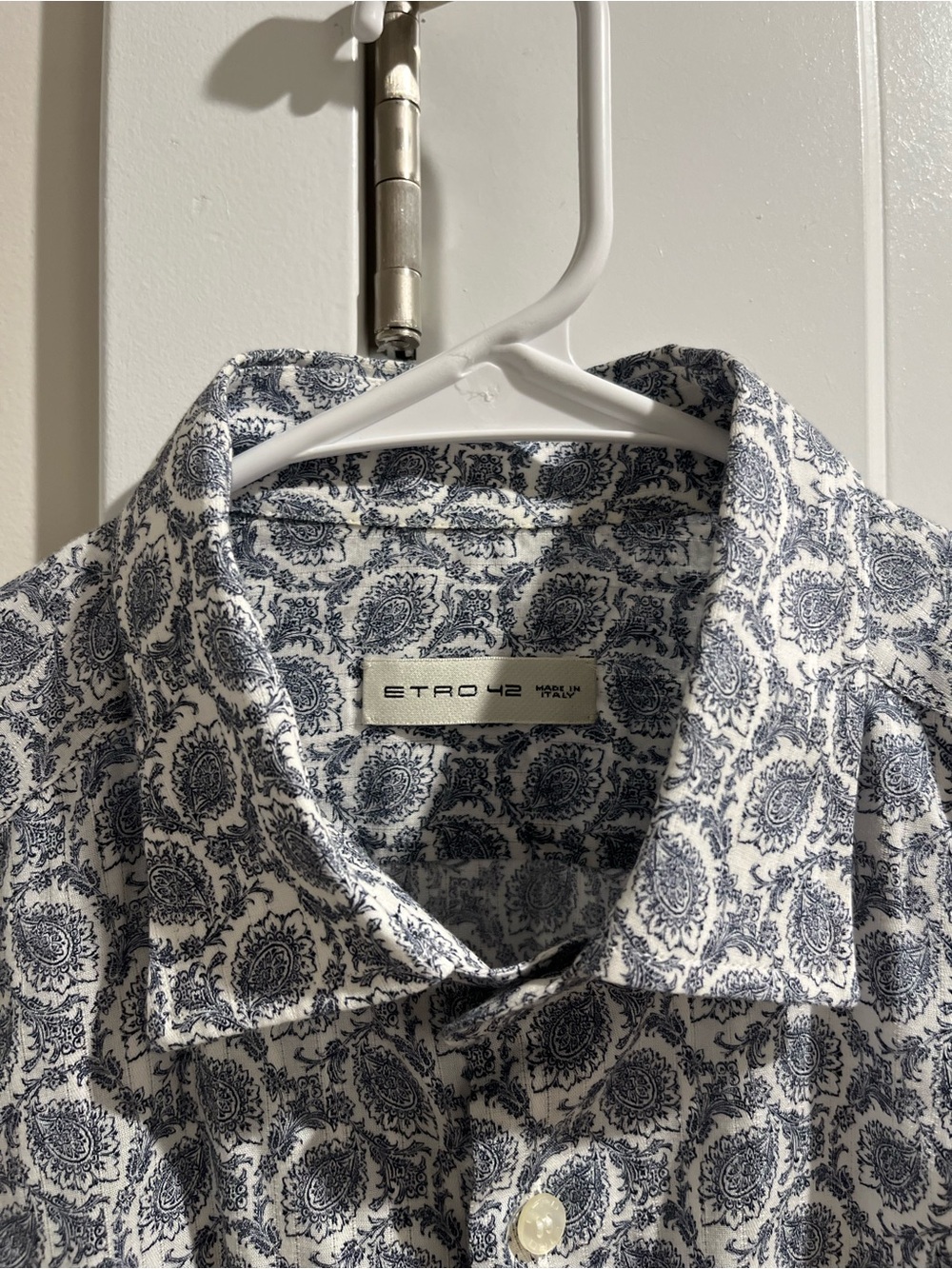 Etro 42 White Shirt with Navy Paisley Print (M)